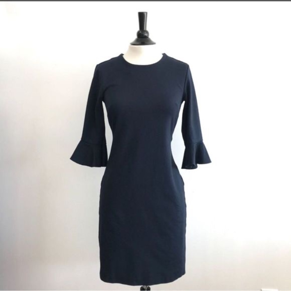 Banana Republic Bell Sleeve Dress, size 4, Petite